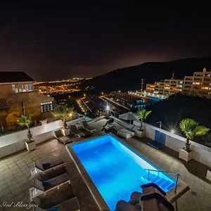 luxury-villa-costa-adeje.in-canary-islands.com/
